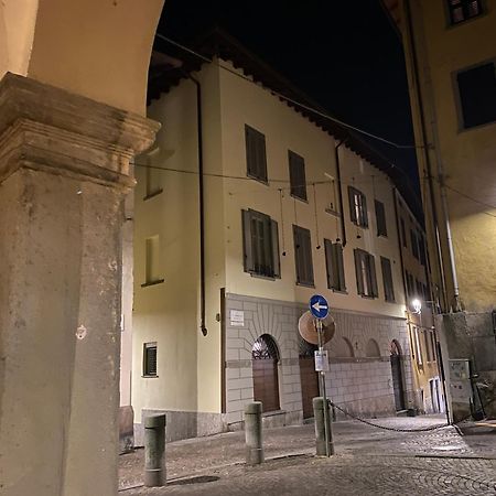 Appartamento Casa Anna Lovere Esterno foto