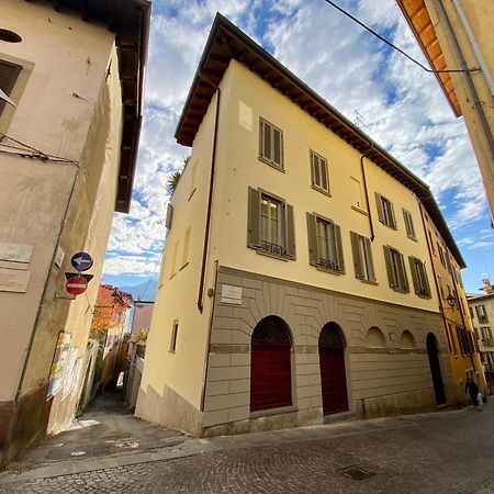 Appartamento Casa Anna Lovere Esterno foto